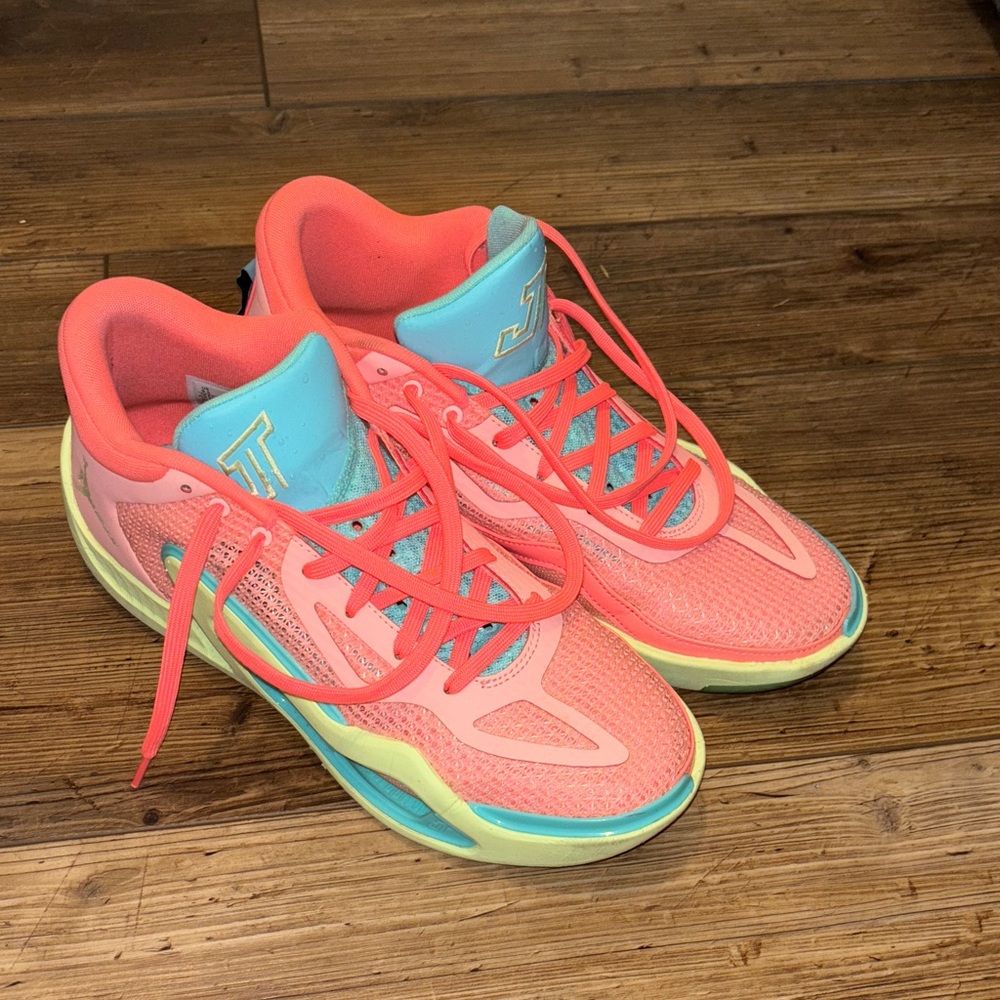 Jayson Tatum Jordan 1 Pink Lemonade